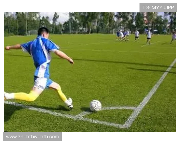 足球比赛中的定位球配合与战术设计